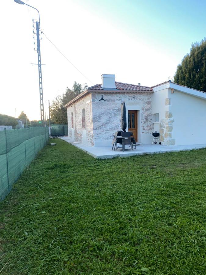 Le Cottage De Romas Villeneuve-sur-Lot Exterior photo